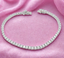 Load image into Gallery viewer, SPARKLING STERLING SILVER CUBIC ZIRCONIA TENNIS BRACELET