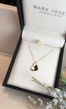 Load image into Gallery viewer, HANDMADE 9CT SOLID GOLD TILTED HEART PENDANT