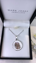 Load image into Gallery viewer, STERLING SILVER FINGERPRINT PENDANT