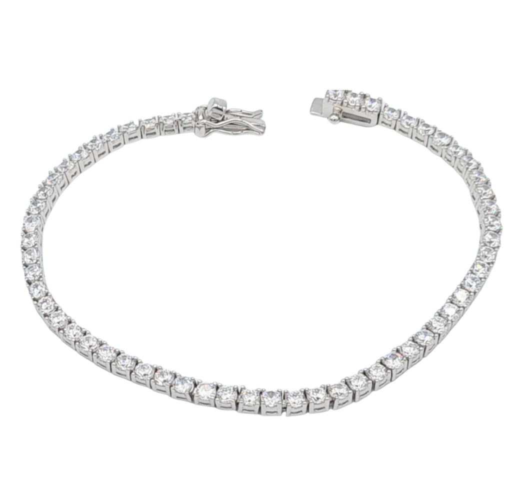 SPARKLING STERLING SILVER CUBIC ZIRCONIA TENNIS BRACELET