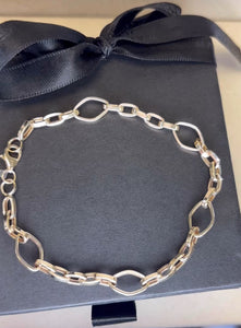 9CT YELLOW GOLD OVAL LINK BRACELET