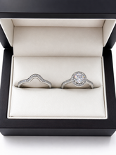 Load image into Gallery viewer, STERLING SILVER CUBIC ZIRCONIA HALO RING SET