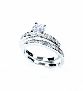 STERLING SILVER CLASSIC ROUND CUT CUBIC ZIRCONIA RING SET