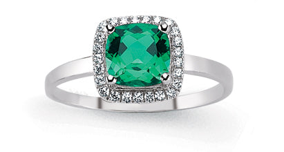 STERLING SILVER PRINCESS CUT EMERALD RING