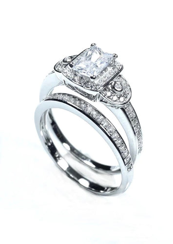 STERLING SILVER DAZZLING RING SET